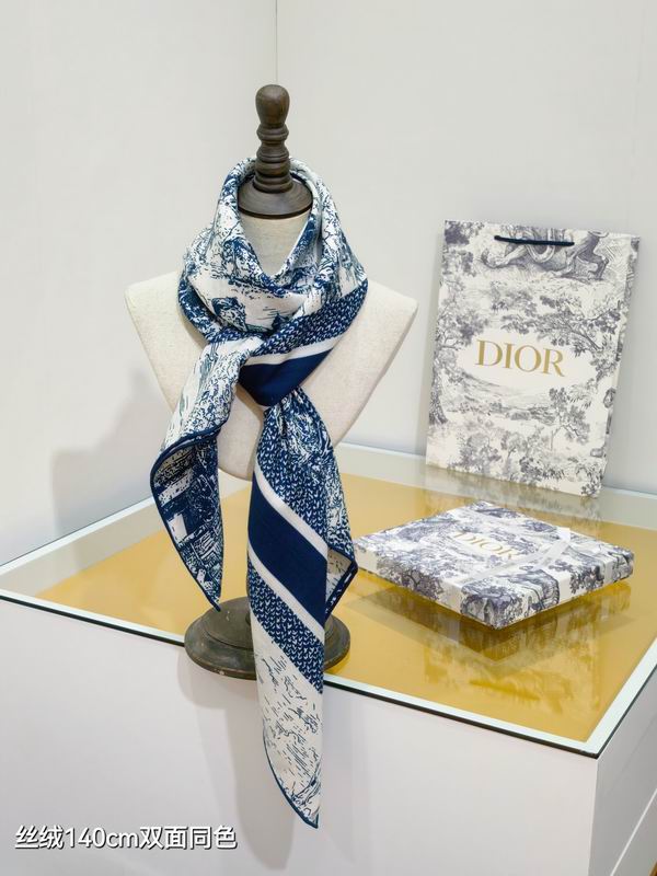 Dior scarf 140X140cm 70%羊绒 30%真丝 E05 (2)