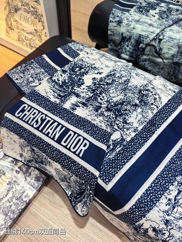 Dior scarf 140X140cm 70%羊绒 30%真丝 E05 (5)