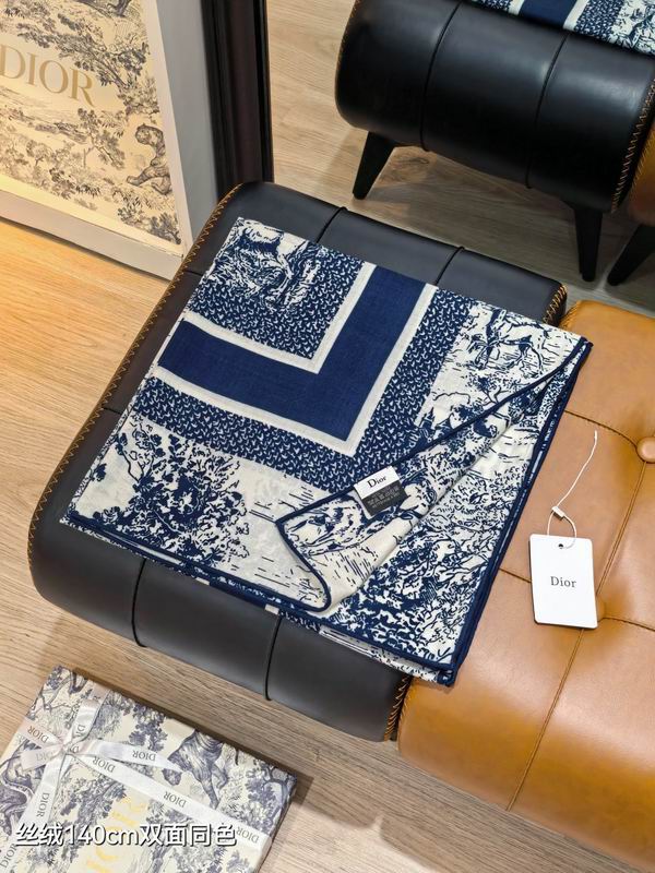 Dior scarf 140X140cm 70%羊绒 30%真丝 E05 (7)