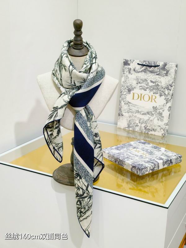Dior scarf 140X140cm 70%羊绒30%真丝 E04 (2)
