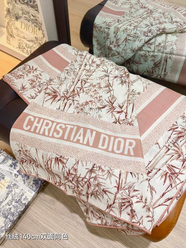 Dior scarf 140X140cm 70%羊绒30%真丝 E04 (21)