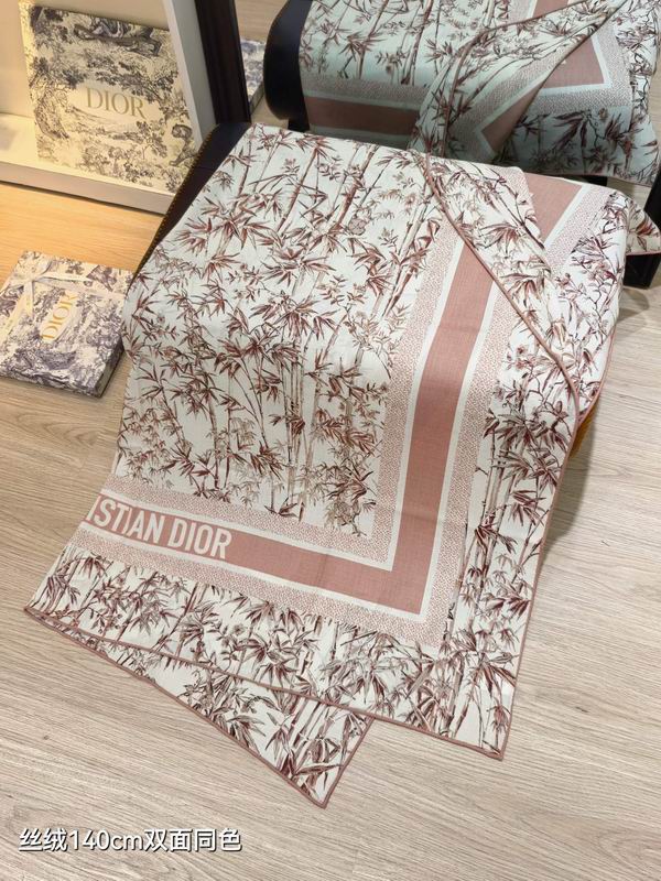Dior scarf 140X140cm 70%羊绒30%真丝 E04 (22)