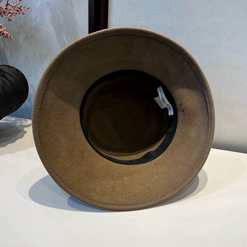 Dior top hat (1031)