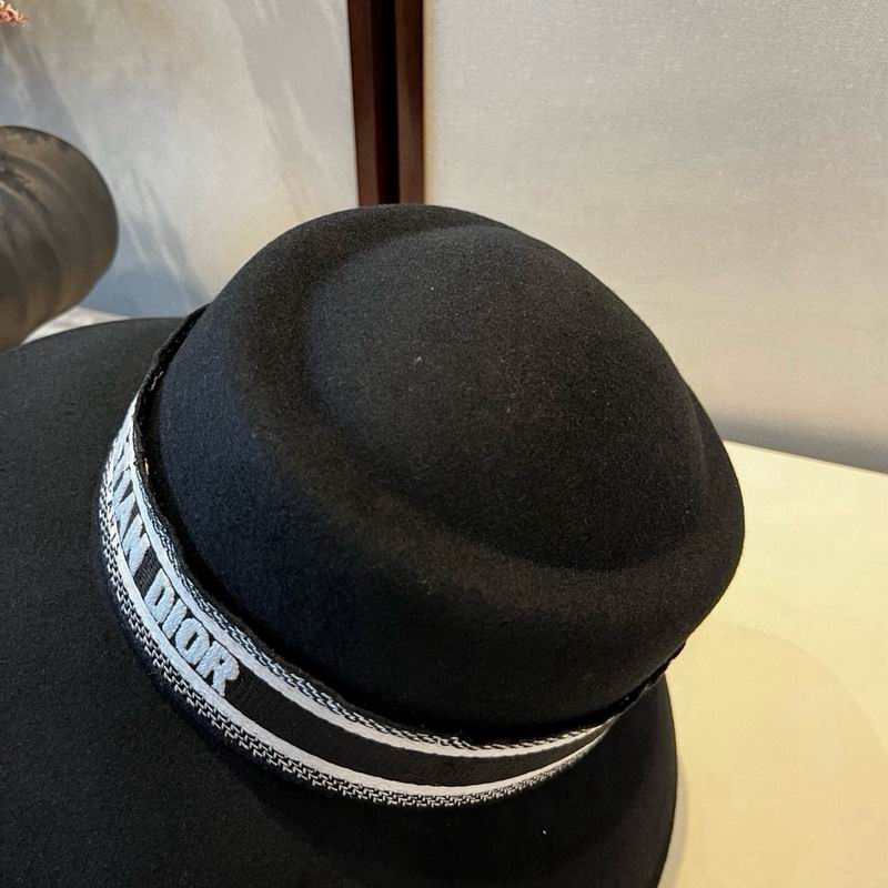 Dior top hat (1043)
