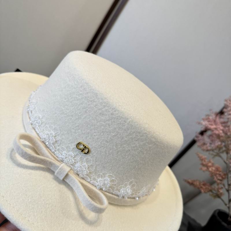 Dior top hat (1160)