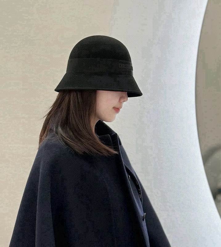 Dior top hat (357)
