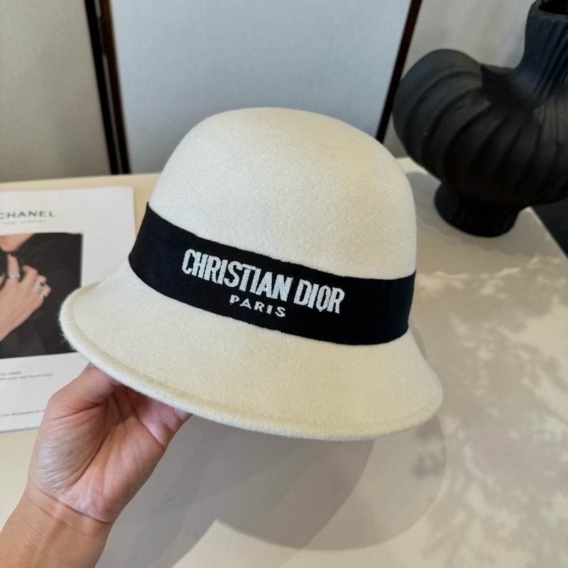 Dior top hat (363)