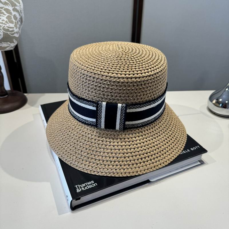 Dior top hat (558)