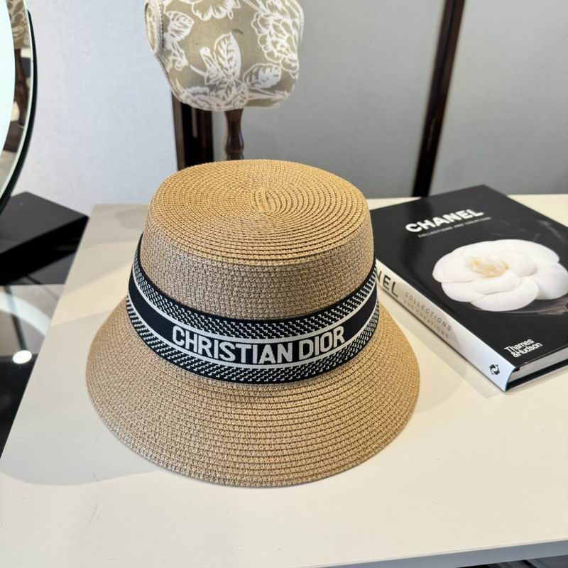 Dior top hat (571)
