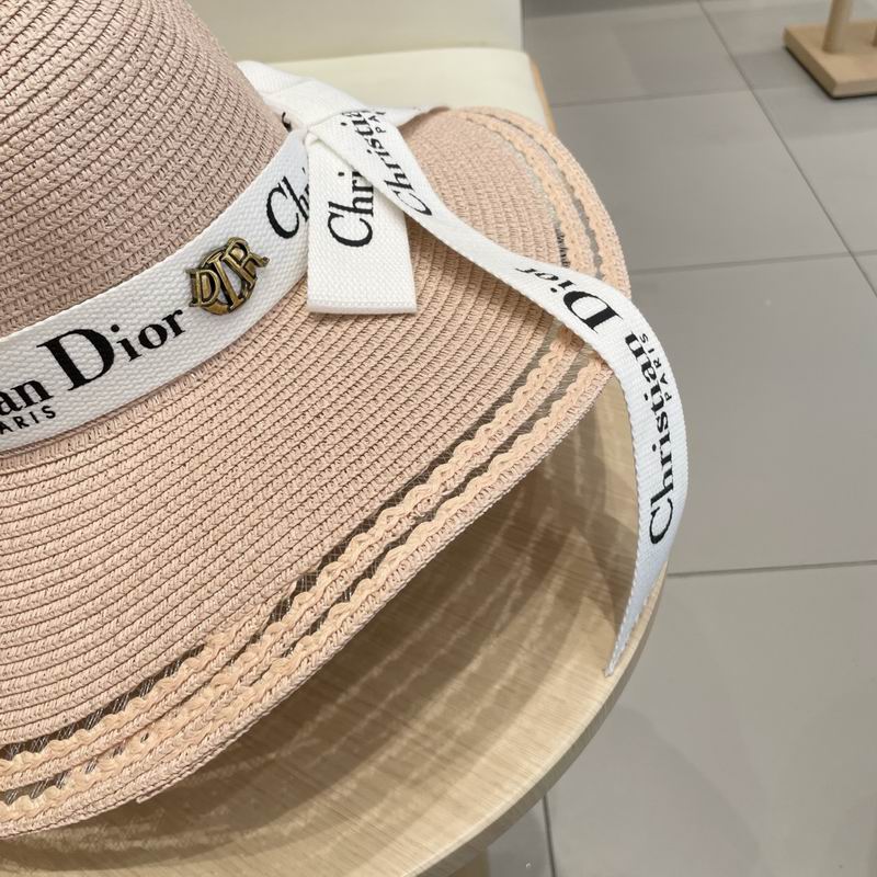 Dior top hat (722)