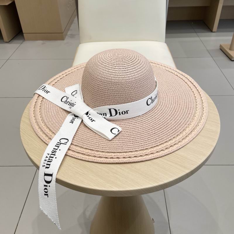 Dior top hat (723)