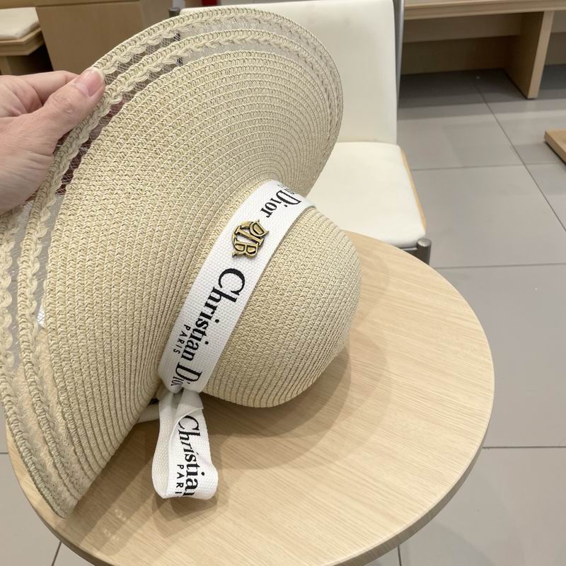 Dior top hat (731)
