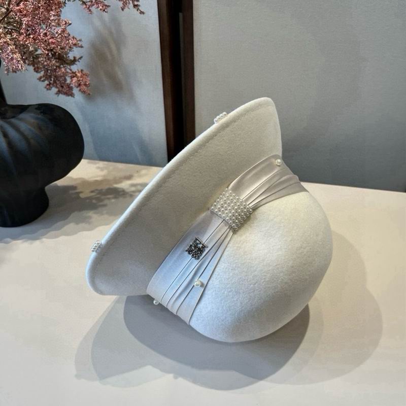 Dior top hat (960)