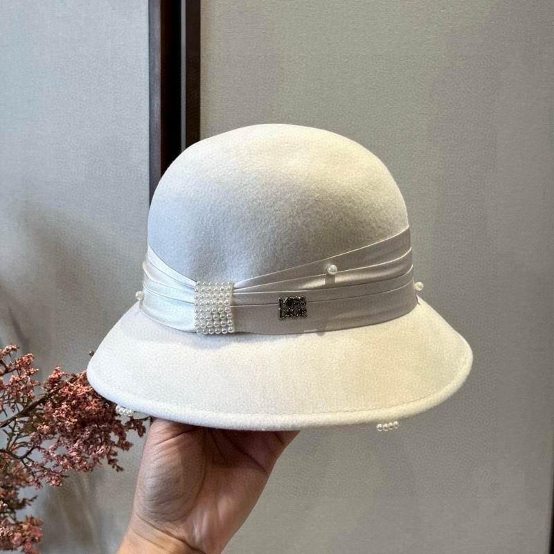 Dior top hat (962)