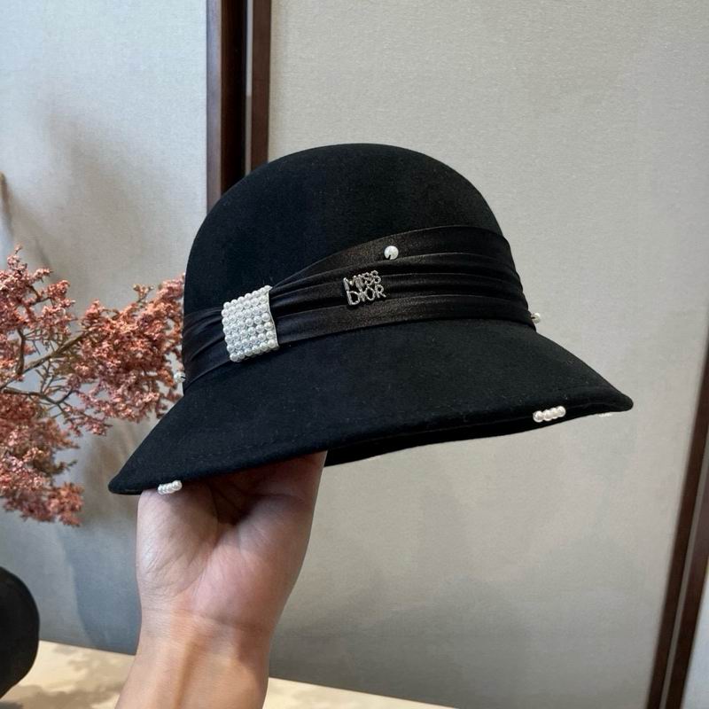 Dior top hat (970)