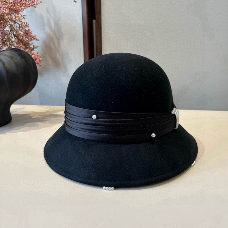 Dior top hat (974)
