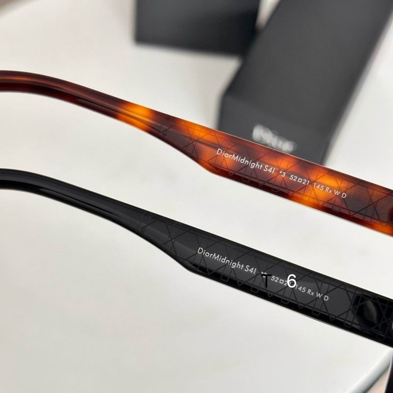 DiorMidnight 52 21-145 E07