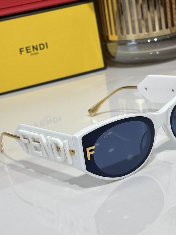 Fendi 4096 53 22-145 c07