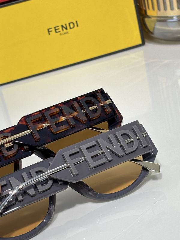 Fendi 4096 53 22-145 c08