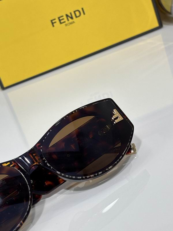 Fendi 4096 53 22-145 c09