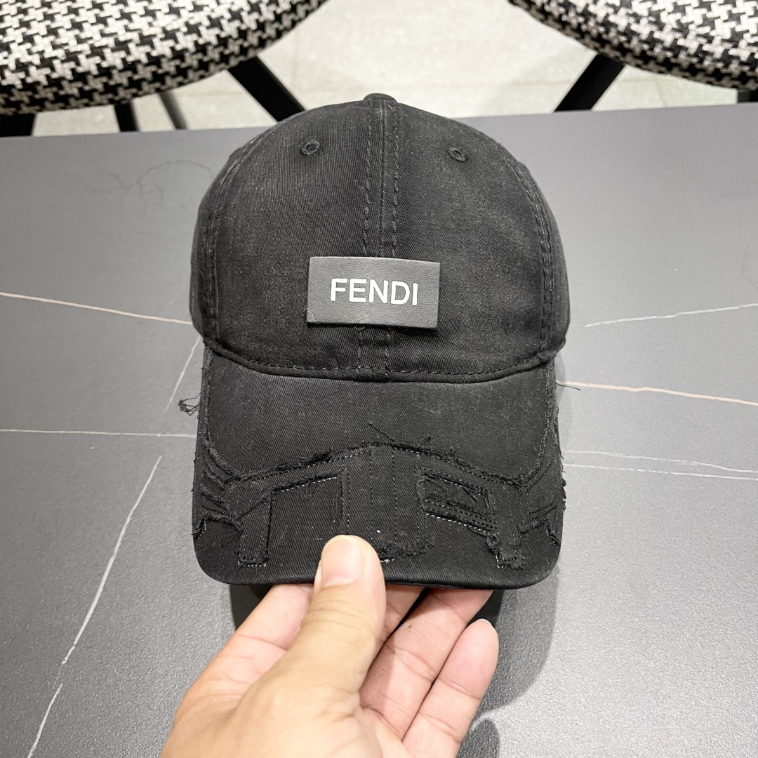 Fendi Cap (27)