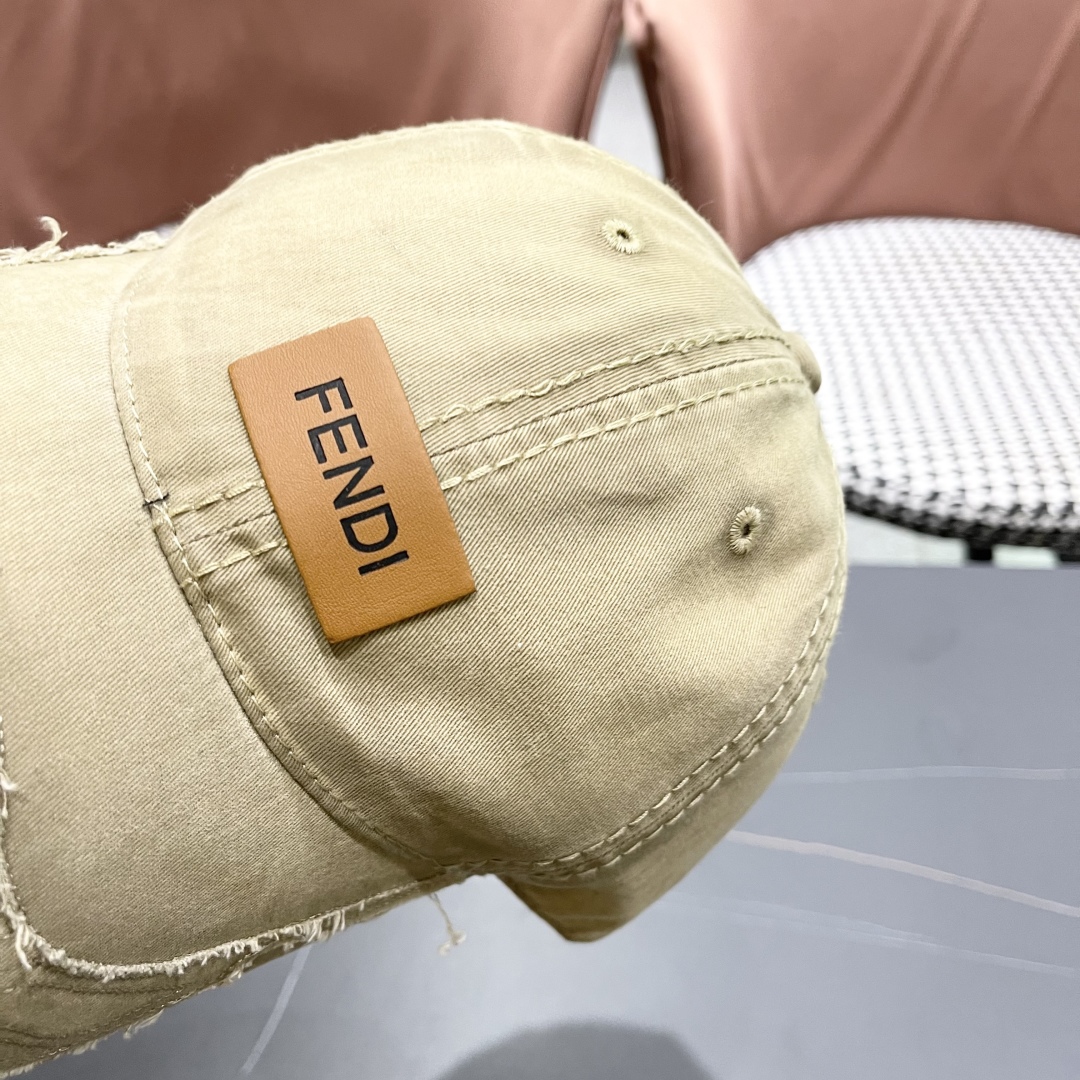 Fendi Cap (34)