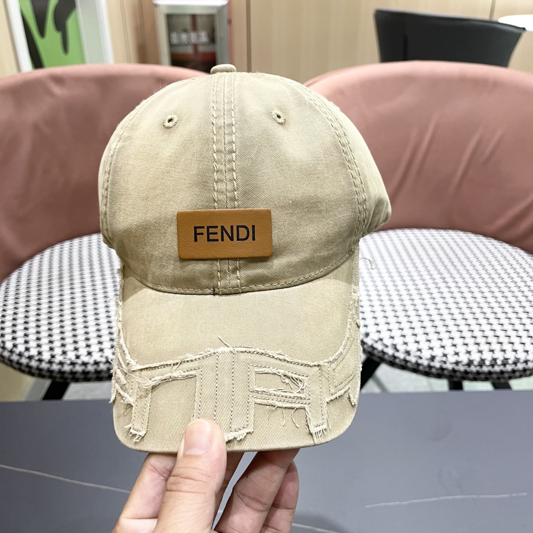 Fendi Cap (35)