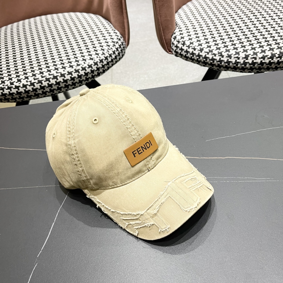 Fendi Cap (40)