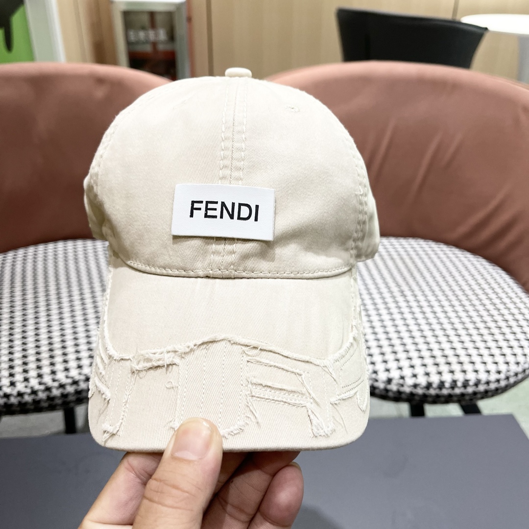 Fendi Cap (48)