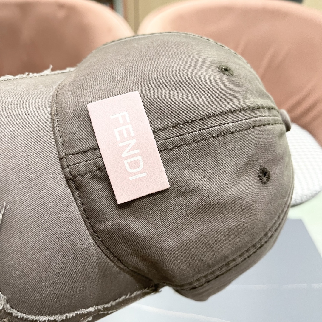 Fendi Cap (58)