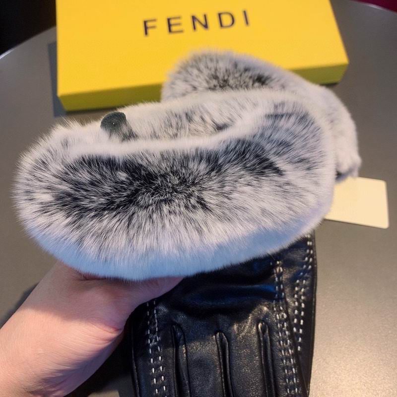 Fendi Gloves M L 07 (4)