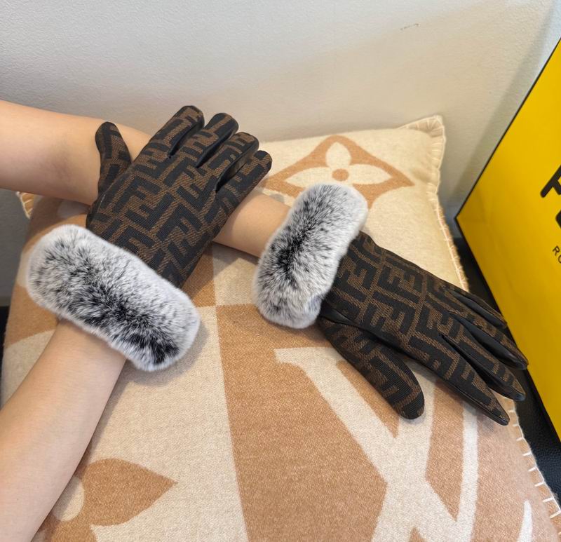 Fendi Gloves M L 57 (22)
