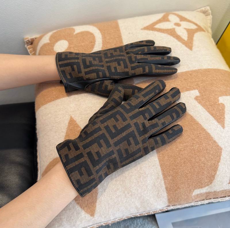 Fendi Gloves M L 57 (7)