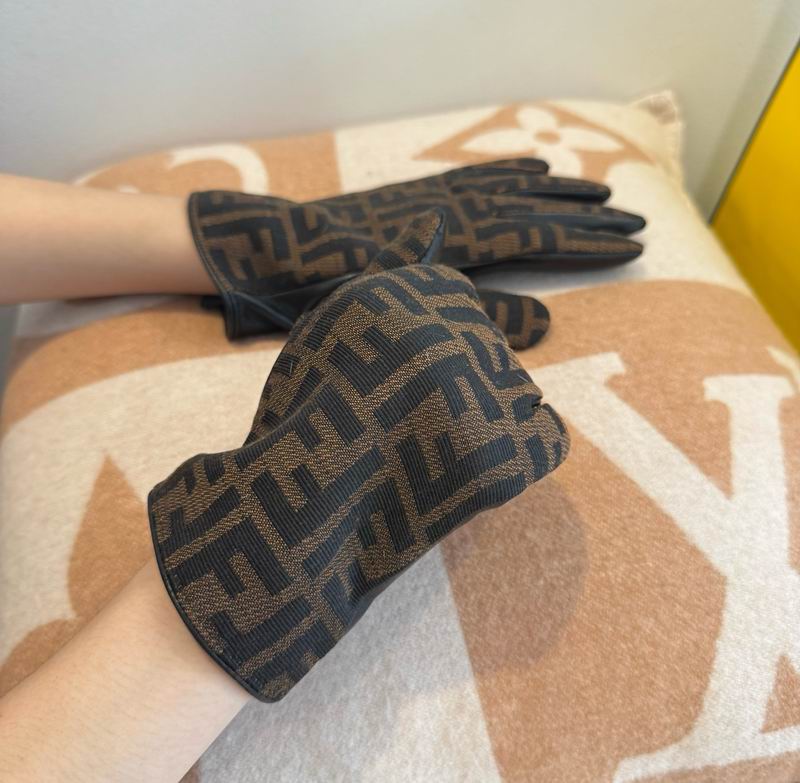 Fendi Gloves M L 57 (9)