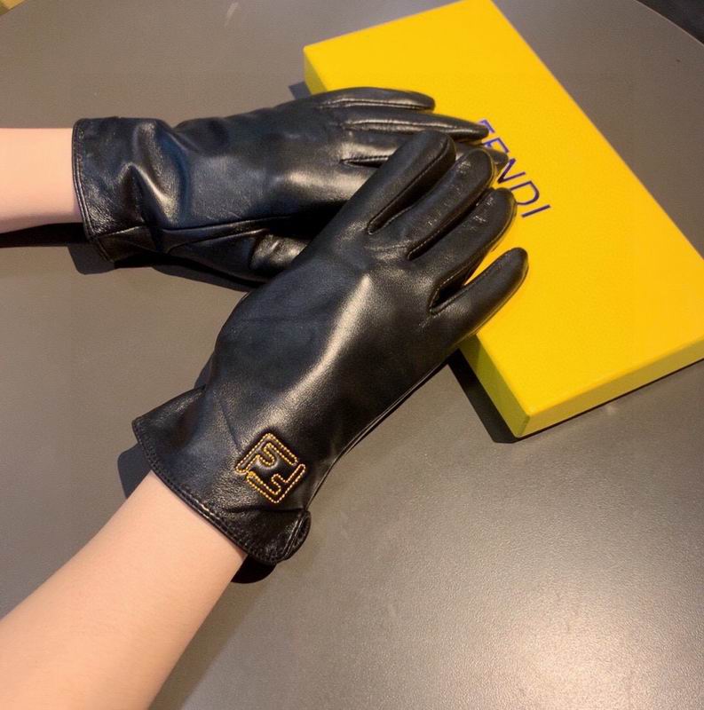 Fendi Gloves M L 60 (9)