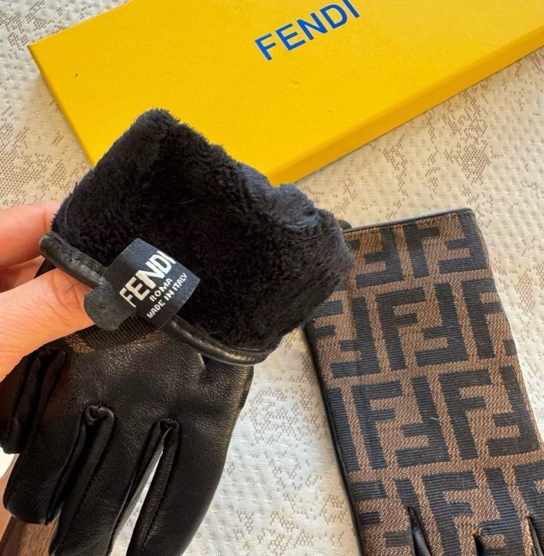 Fendi Gloves hm (5)