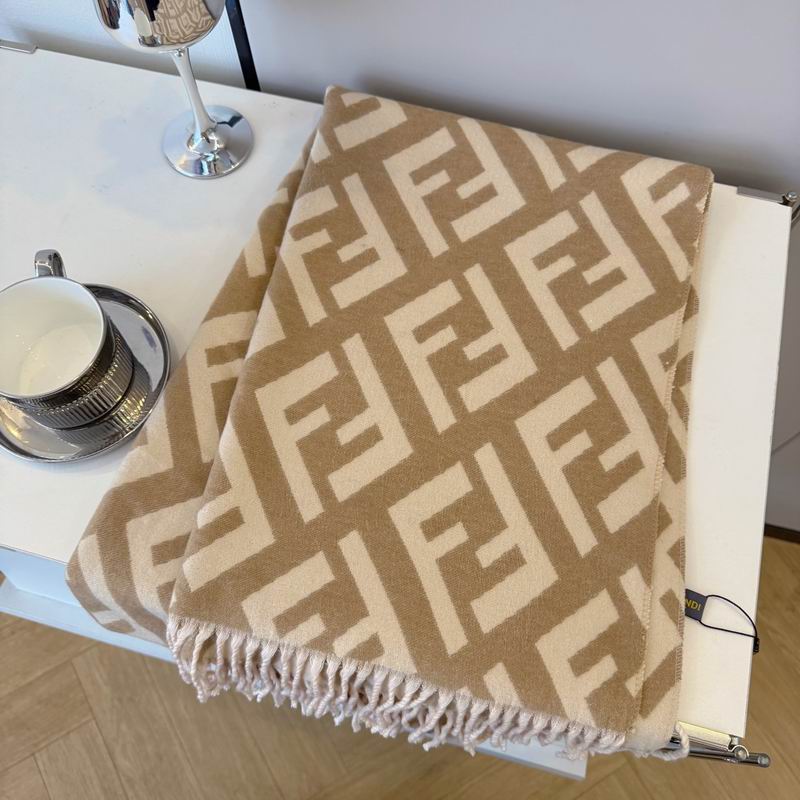 Fendi Scarf 65X180cm E15 (13)