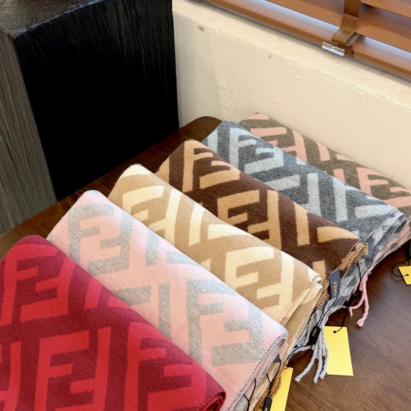 Fendi Scarf 65X180cm E15 (5)