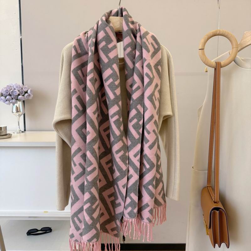 Fendi Scarf 65X180cm E15 (8)