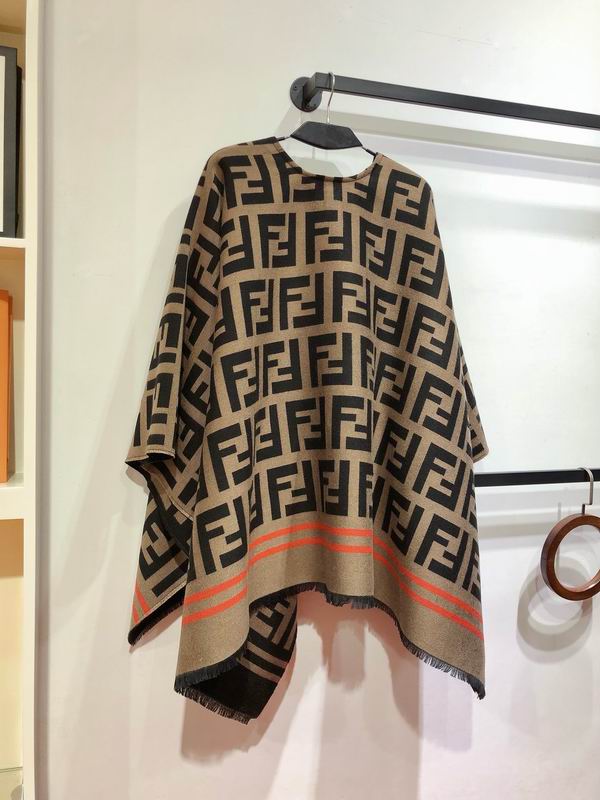 Fendi cloak 140X140cm 51%羊毛49%羊绒 E23 (8)