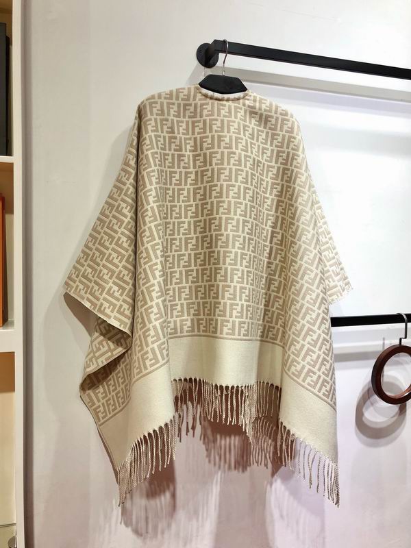 Fendi cloak 145X145cm 51%羊毛49%羊绒 E22 (16)