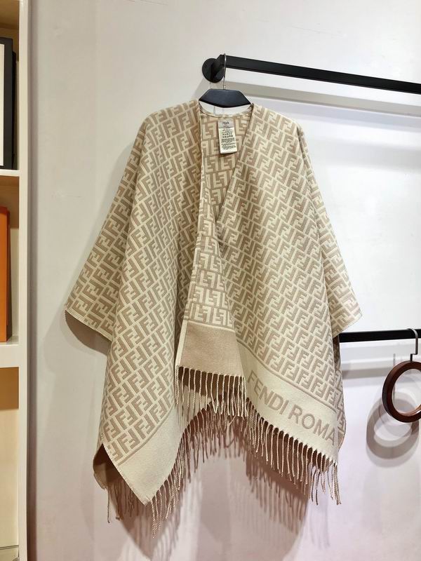 Fendi cloak 145X145cm 51%羊毛49%羊绒 E22 (17)