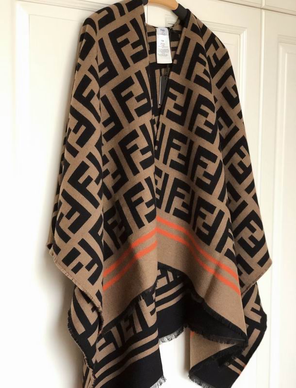 Fendi cloak E57 (9)