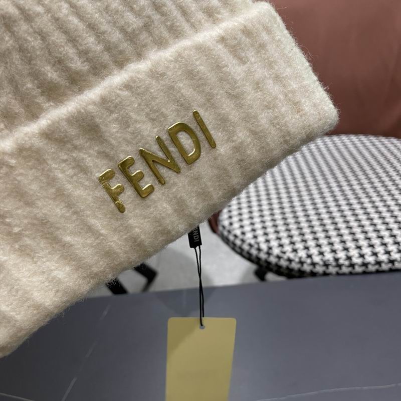 Fendi hat (888)