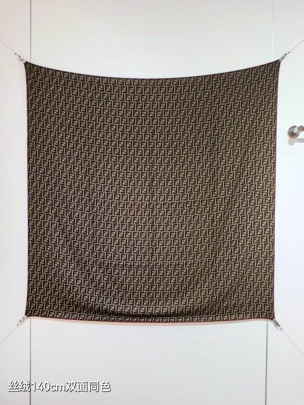 Fendi scarf hm (27)
