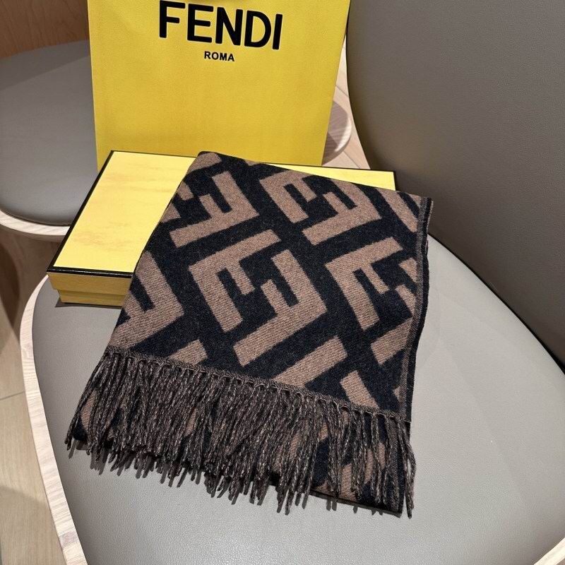 Fendi scarf hm (35)