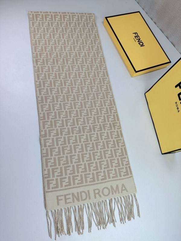 Fendi scarf hm (41)