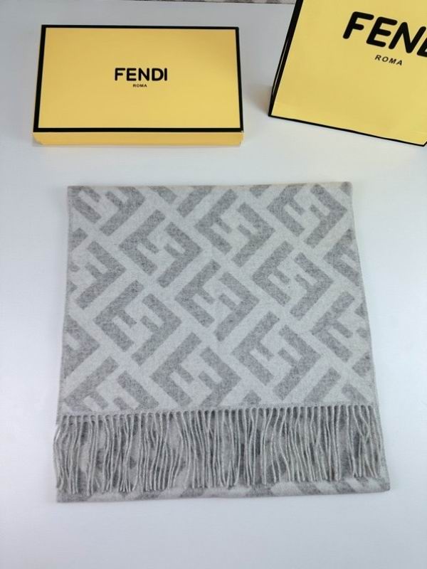 Fendi scarf hm (53)