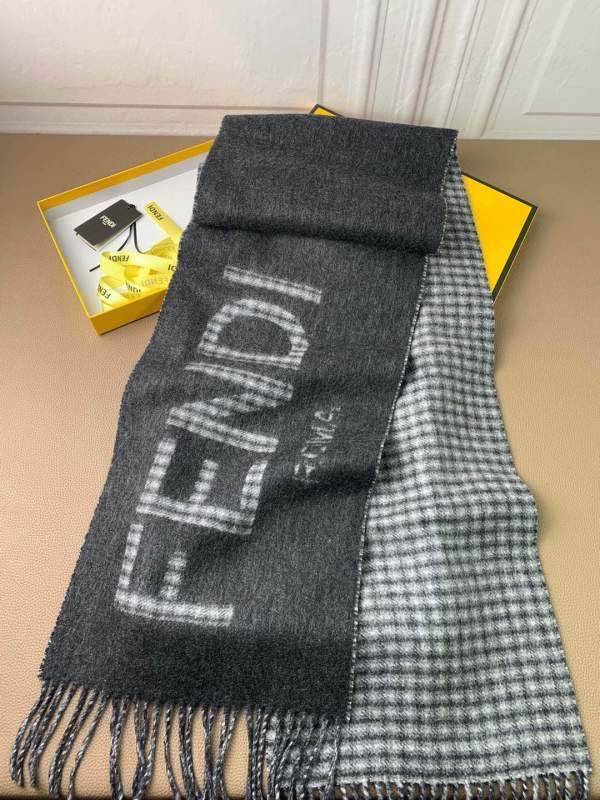 Fendi scarf hm (60)
