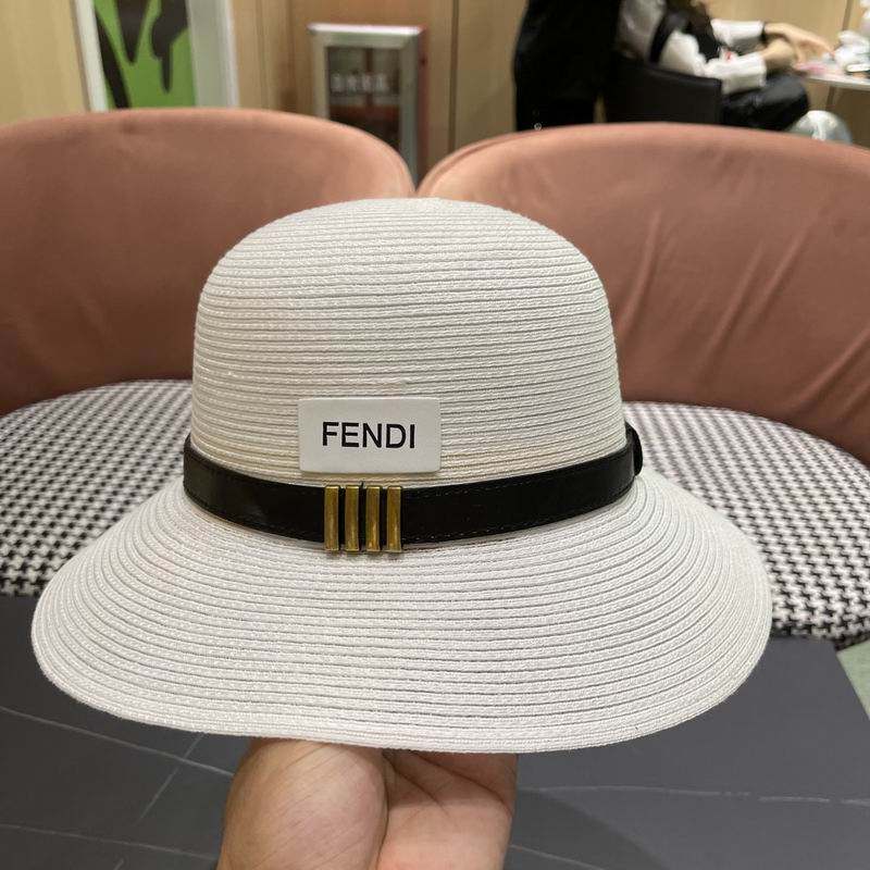 Fendi top hat (255)
